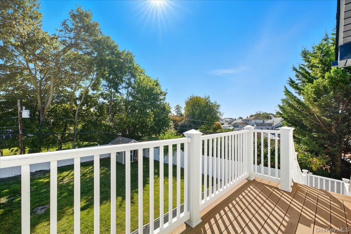 Single Family Cottage  Blvd  Nassau County, NY 11801, MLS-921947-27