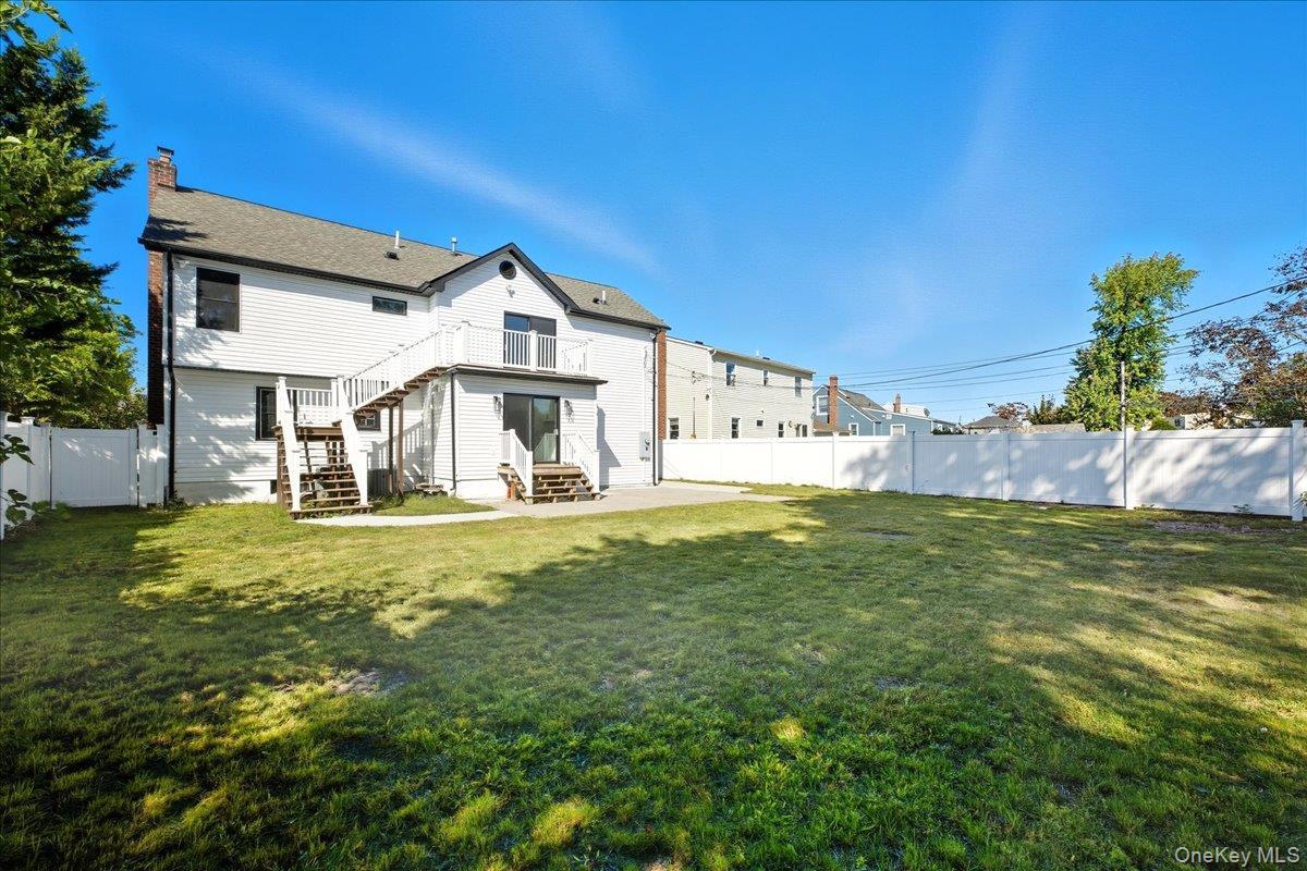 Single Family Cottage  Blvd  Nassau County, NY 11801, MLS-921947-31