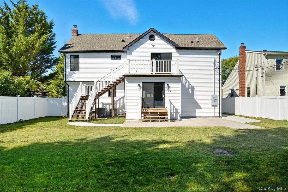 Single Family Cottage  Blvd  Nassau County, NY 11801, MLS-921947-33