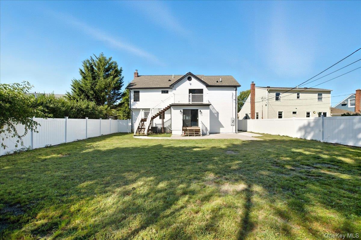 Single Family Cottage  Blvd  Nassau County, NY 11801, MLS-921947-34