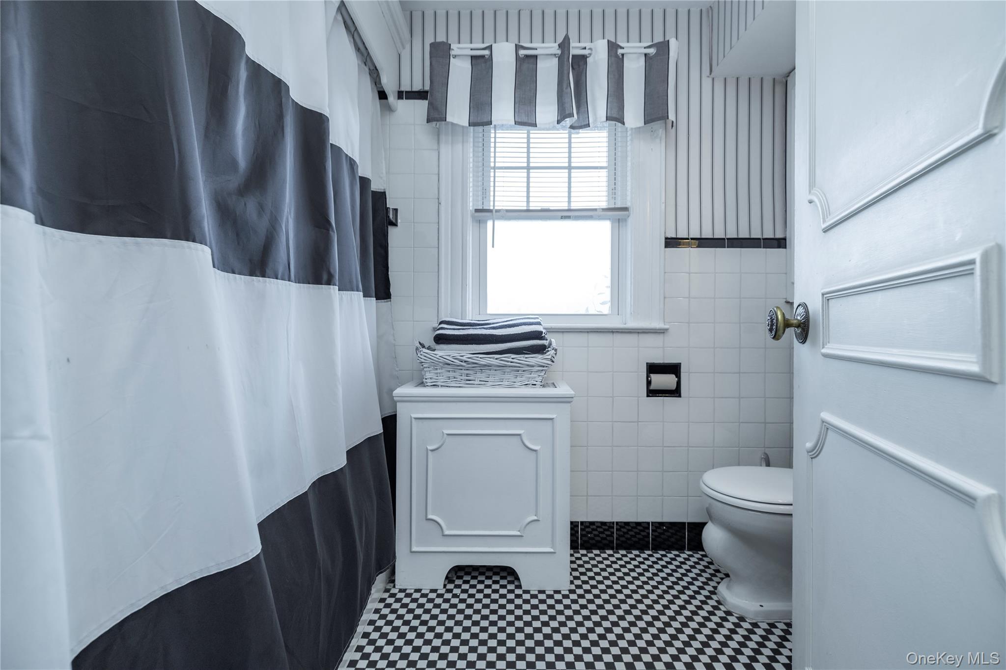 Single Family Hendrickson Nassau County, NY 11570, MLS-921954-17