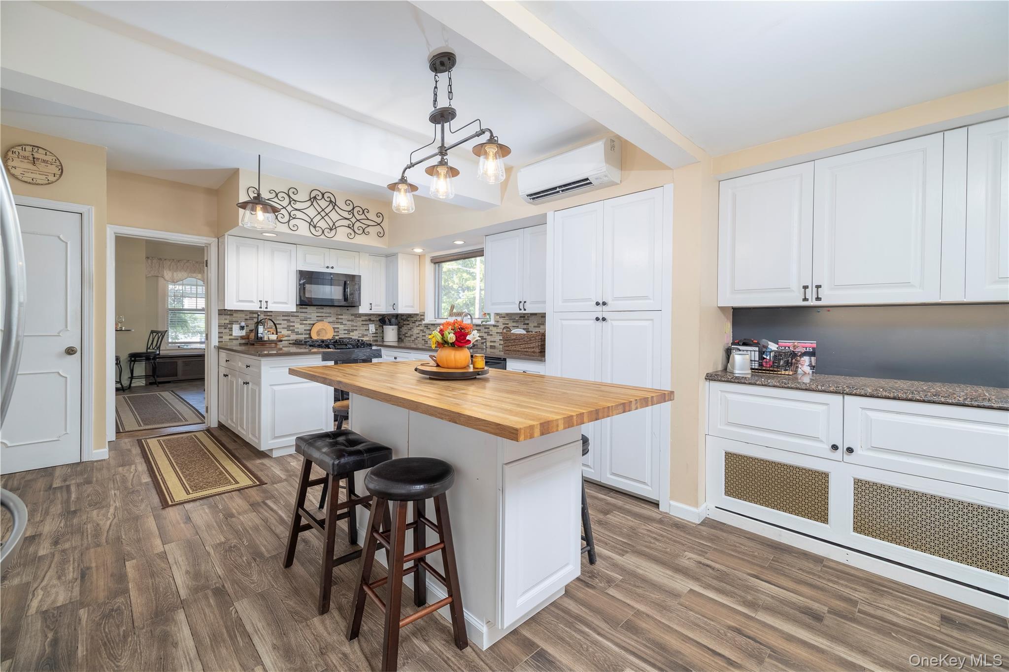 Single Family Hendrickson Nassau County, NY 11570, MLS-921954-9