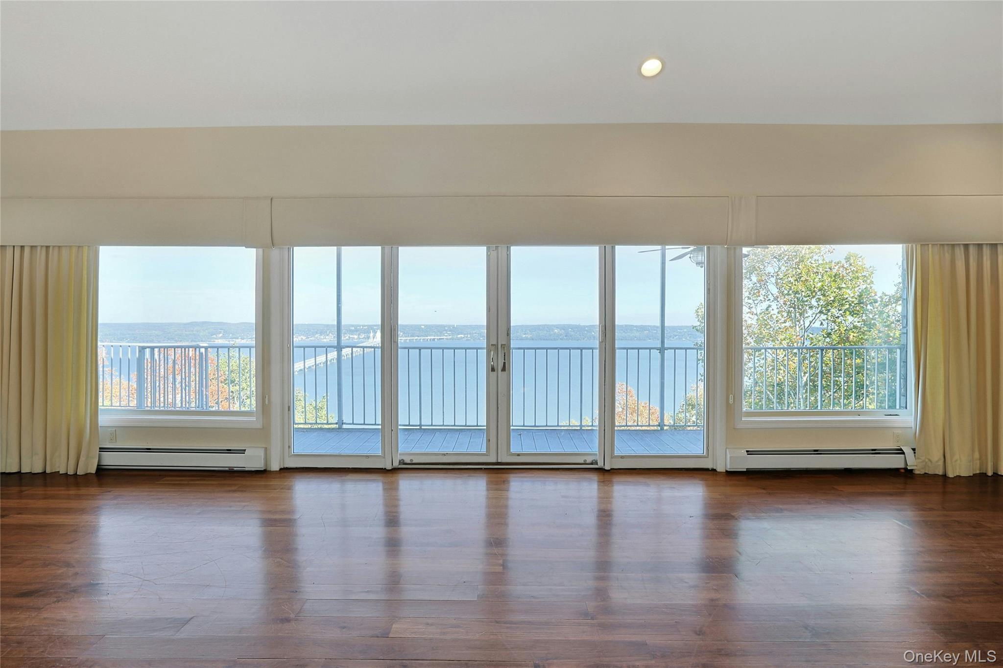 Single Family Tweed  Rockland County, NY 10960, MLS-921958-8