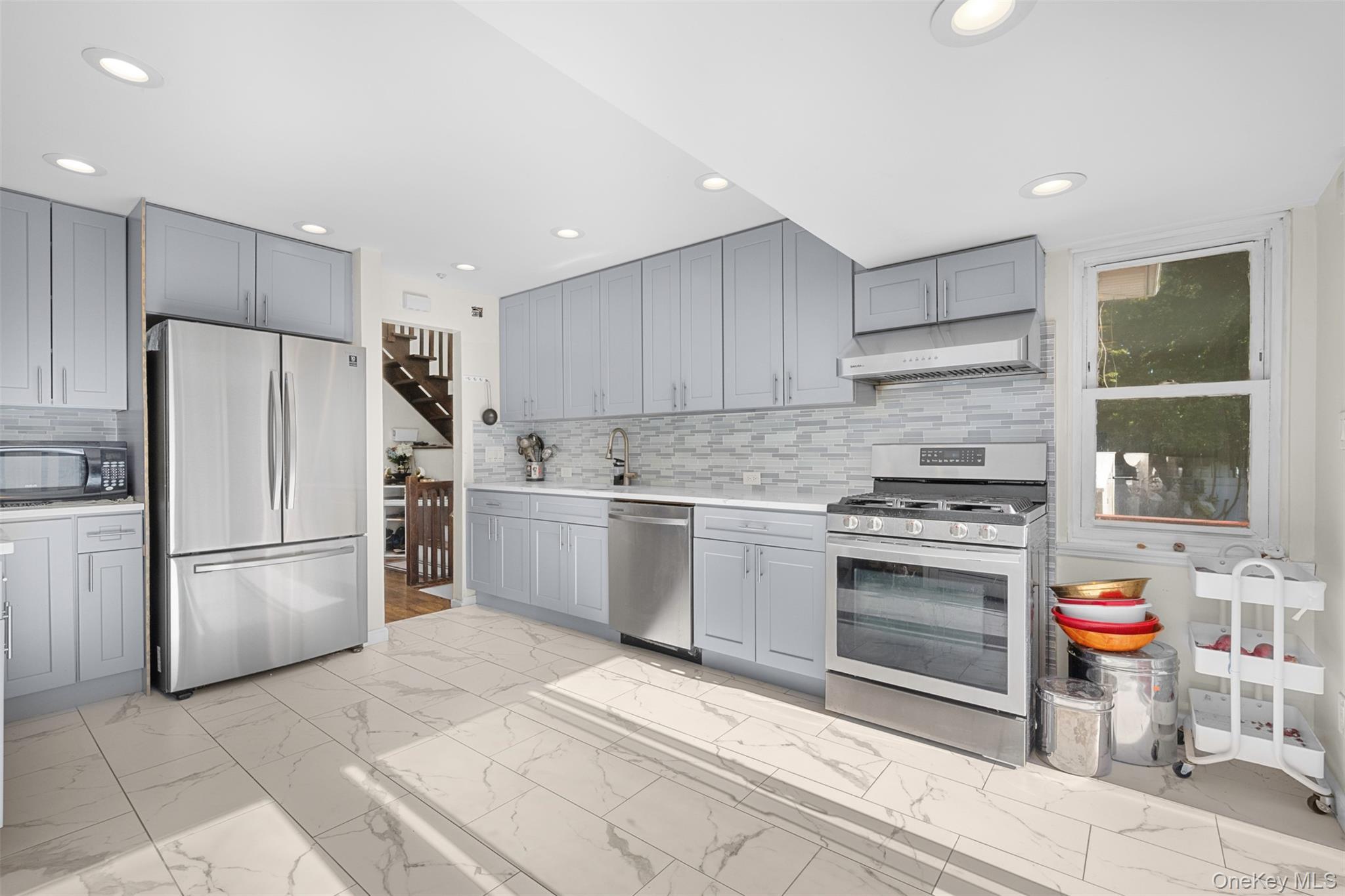 Single Family Phipps Nassau County, NY 11803, MLS-921963-12