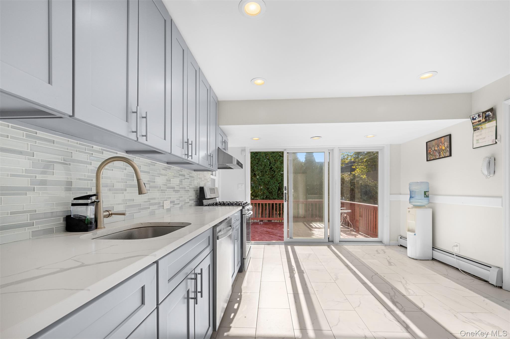 Single Family Phipps Nassau County, NY 11803, MLS-921963-14