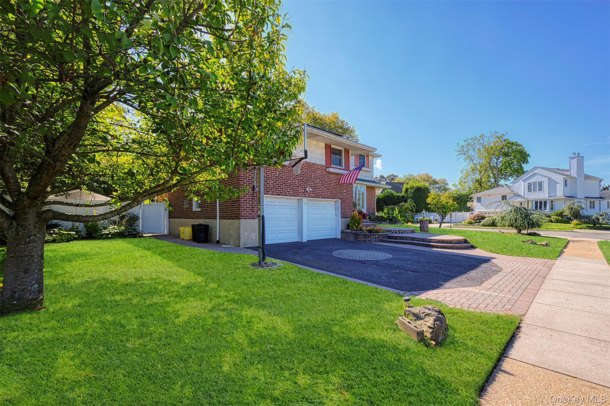 Single Family Phipps Nassau County, NY 11803, MLS-921963-3