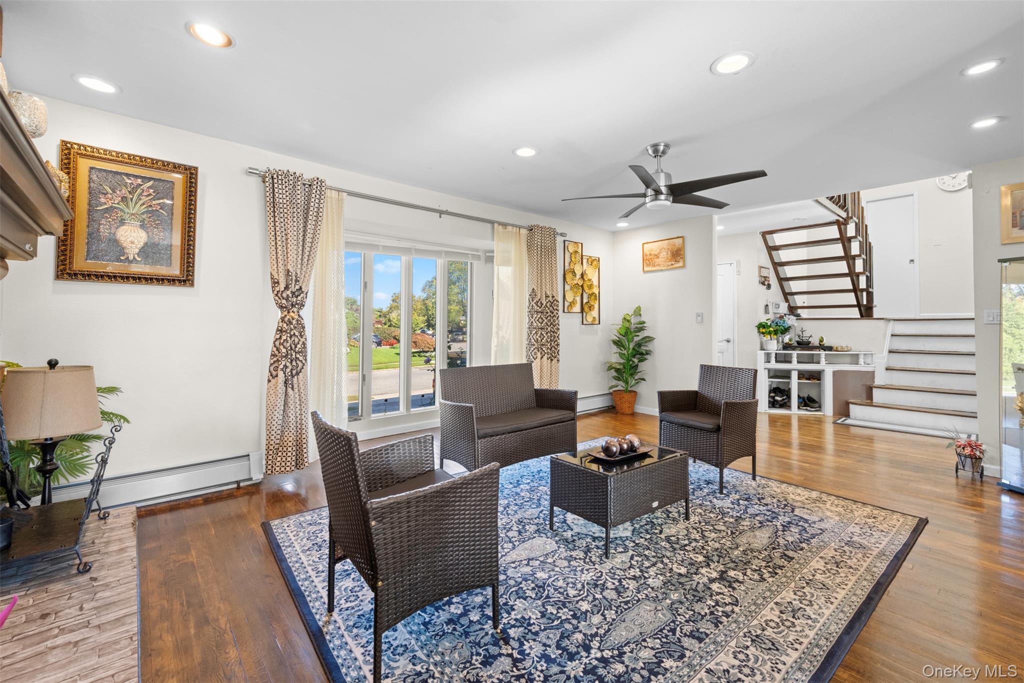 Single Family Phipps Nassau County, NY 11803, MLS-921963-9