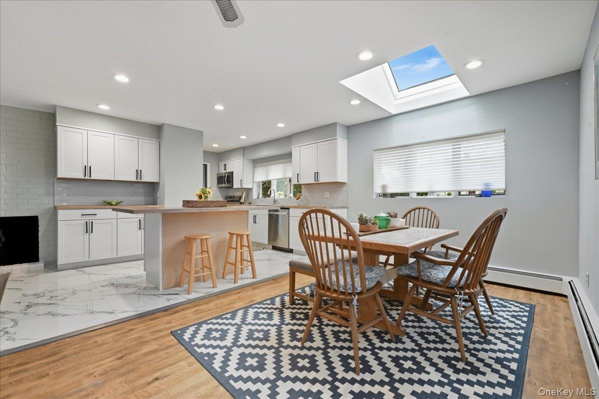 Single Family Ridge Nassau County, NY 11576, MLS-921976-11