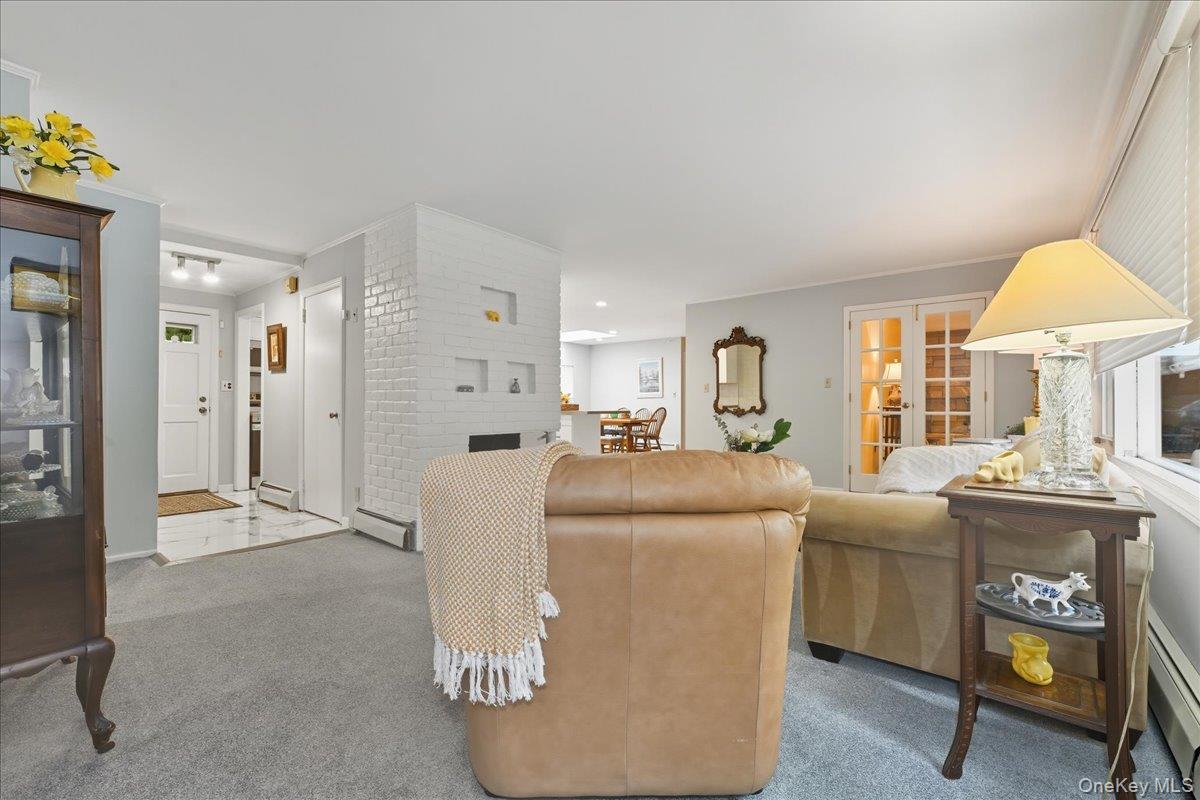 Single Family Ridge Nassau County, NY 11576, MLS-921976-18