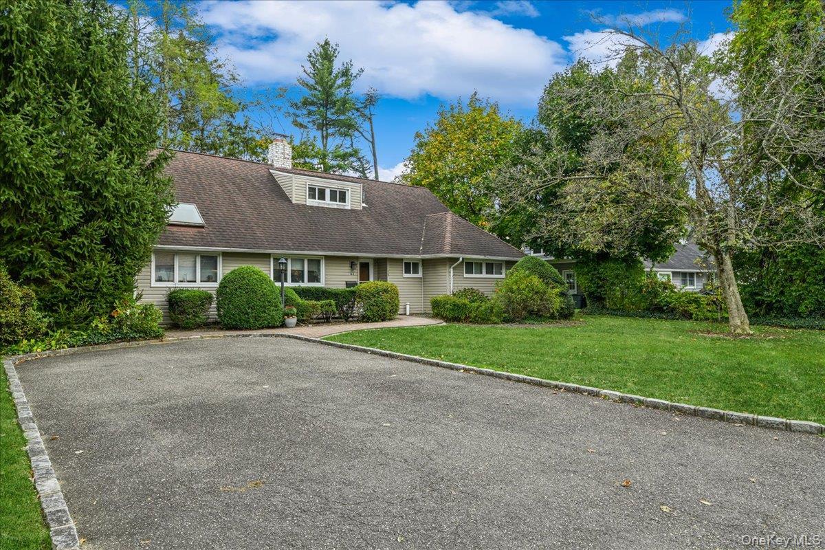 Single Family Ridge Nassau County, NY 11576, MLS-921976-2