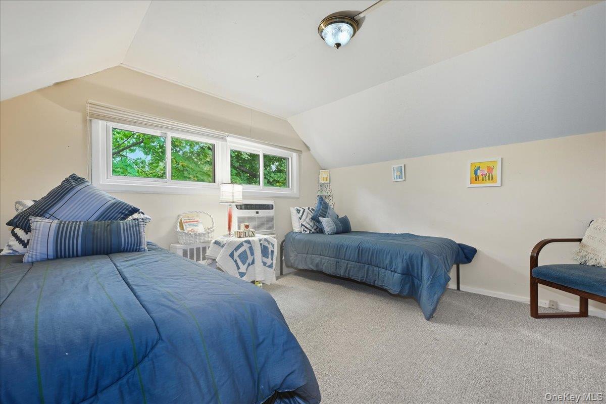 Single Family Ridge Nassau County, NY 11576, MLS-921976-28