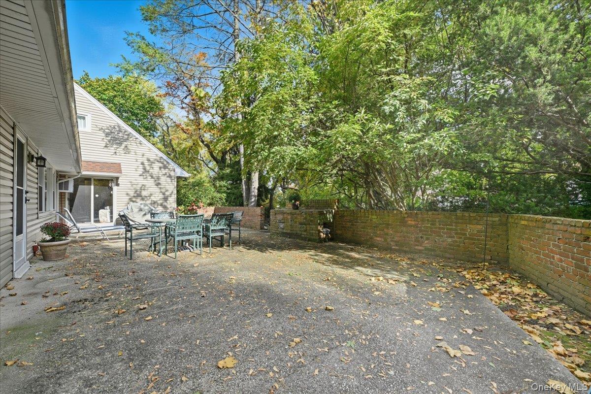 Single Family Ridge Nassau County, NY 11576, MLS-921976-35