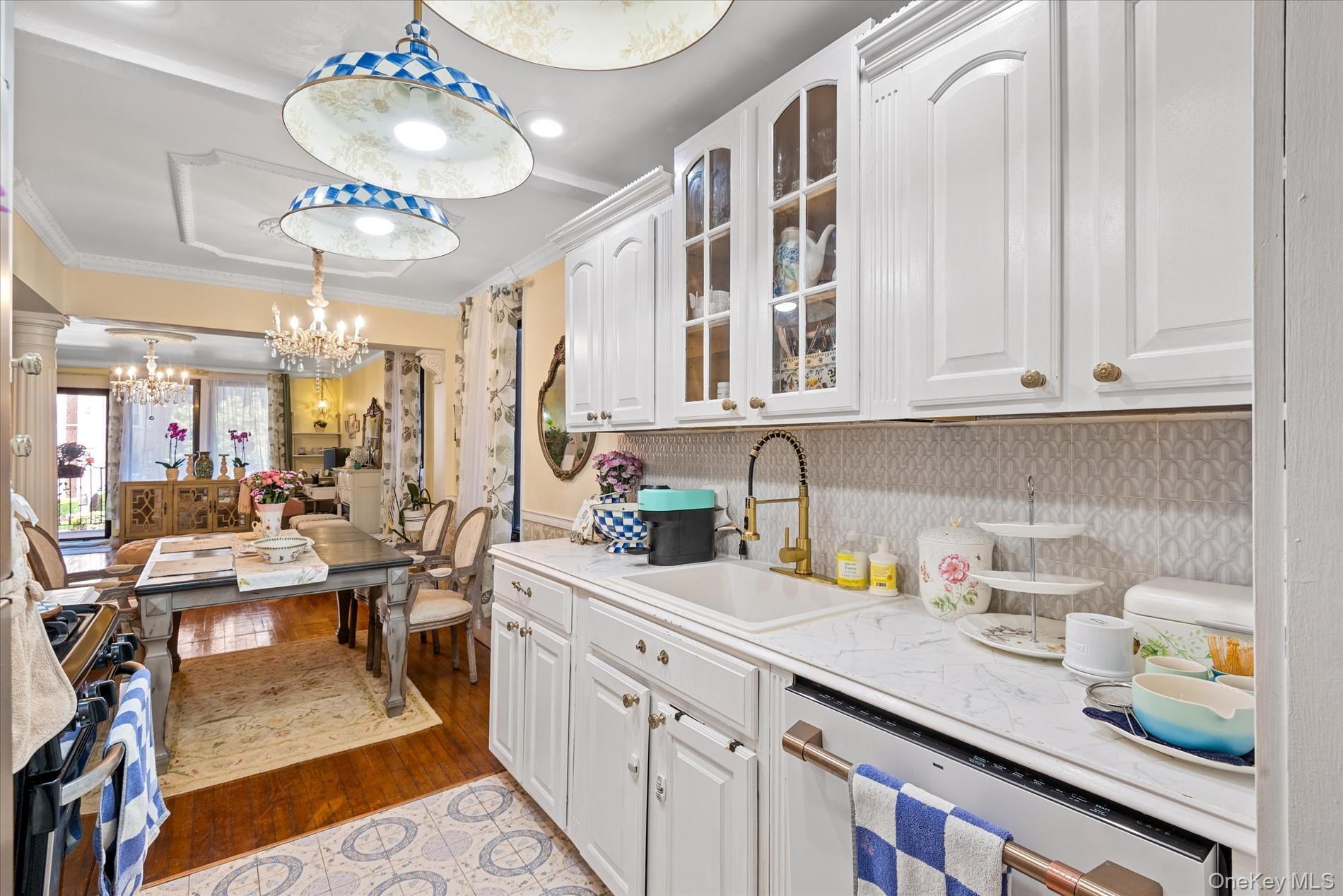 Coop Shore  Brooklyn, NY 11209, MLS-921988-15