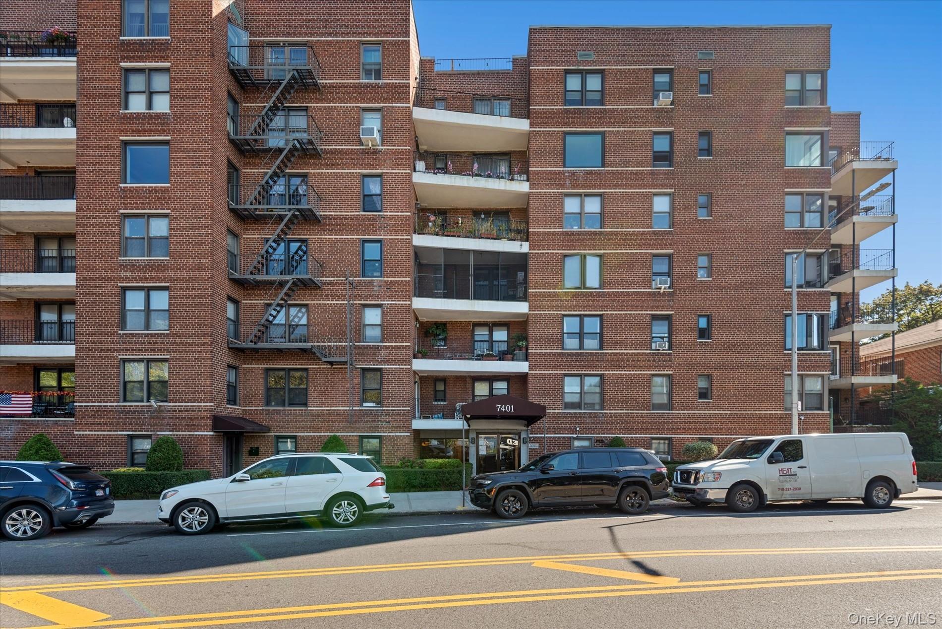 Coop Shore  Brooklyn, NY 11209, MLS-921988-2