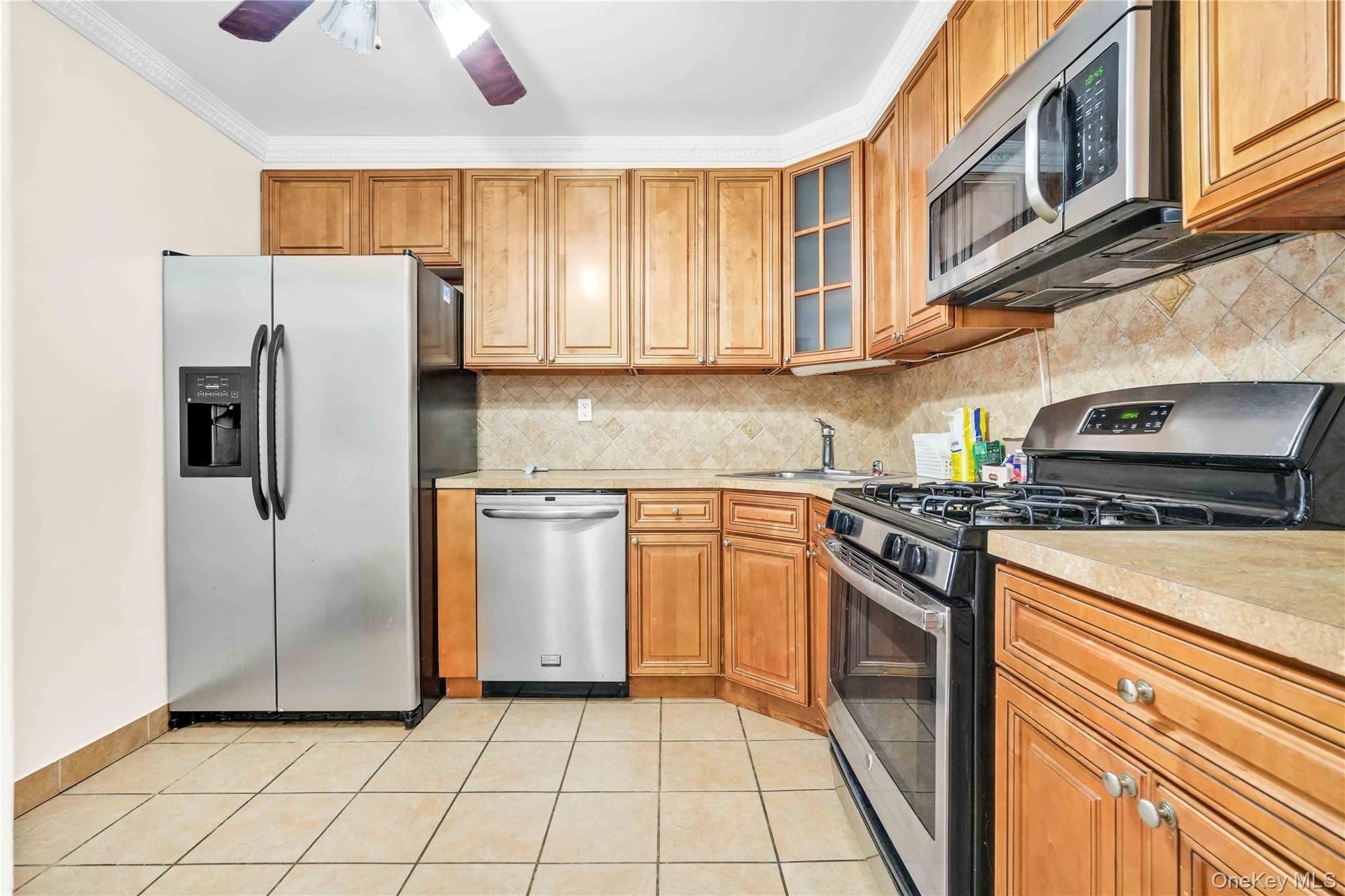 Single Family 49th  Queens, NY 11105, MLS-921997-9