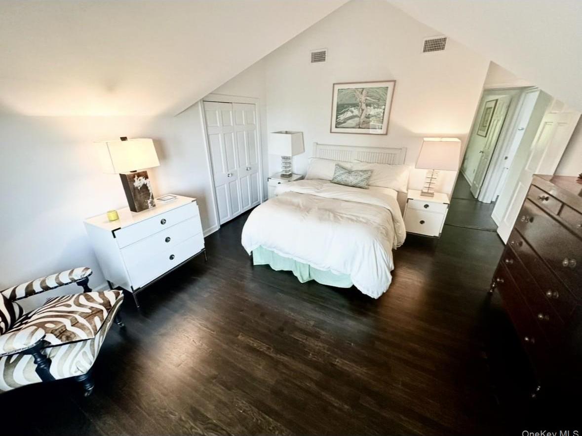 Single Family Noyack Suffolk County, NY 11976, MLS-922002-22