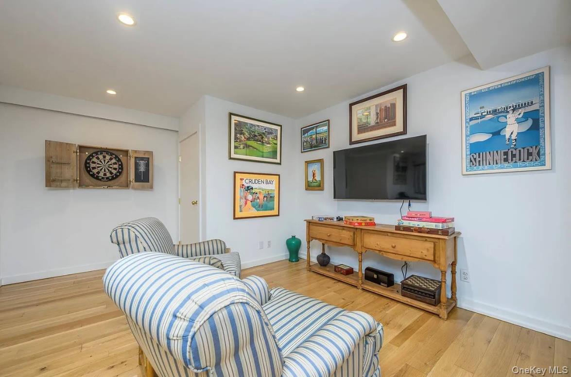 Single Family Noyack Suffolk County, NY 11976, MLS-922002-32