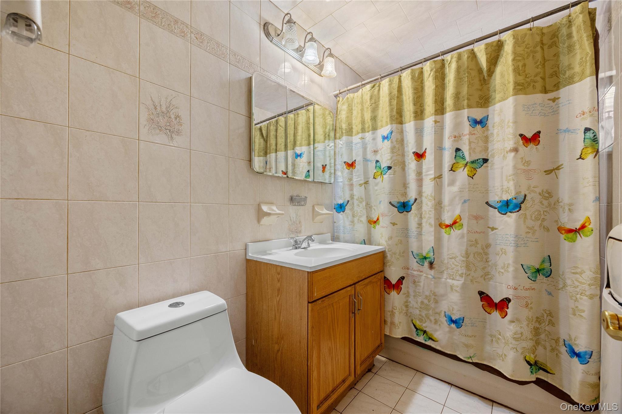 Single Family Mahan  Bronx, NY 10461, MLS-922004-10