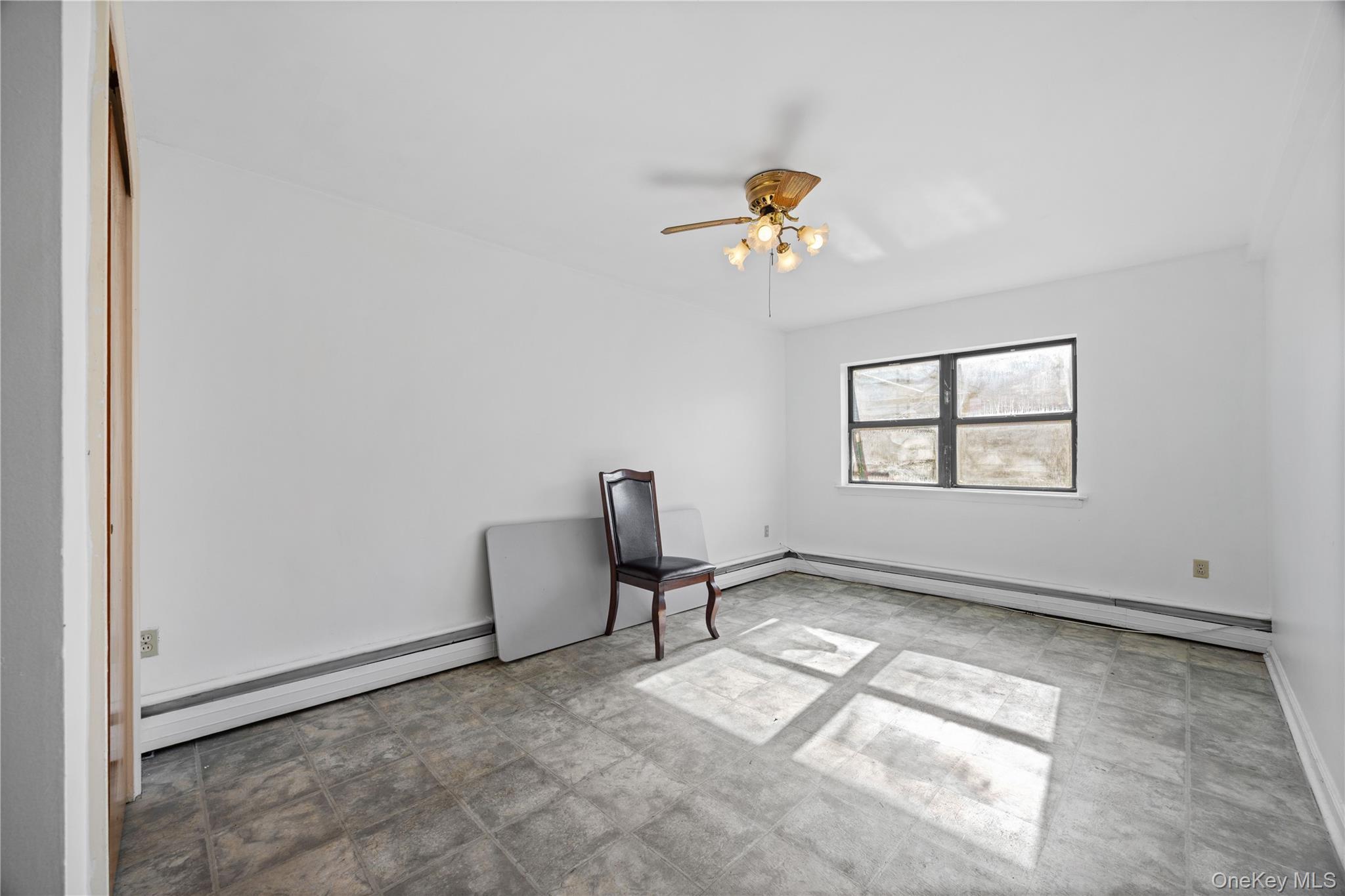 Single Family Mahan  Bronx, NY 10461, MLS-922004-21