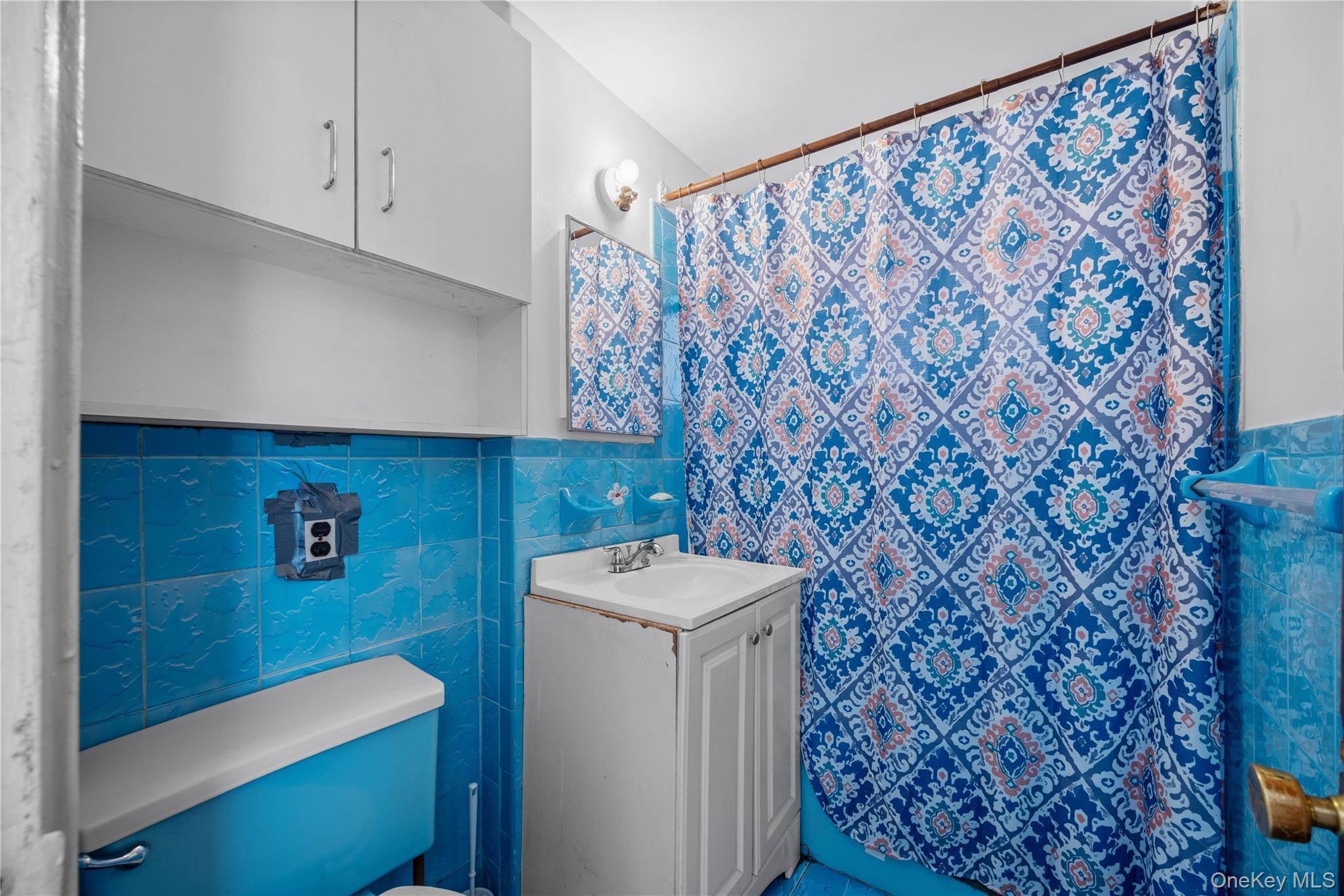 Single Family Mahan  Bronx, NY 10461, MLS-922004-22