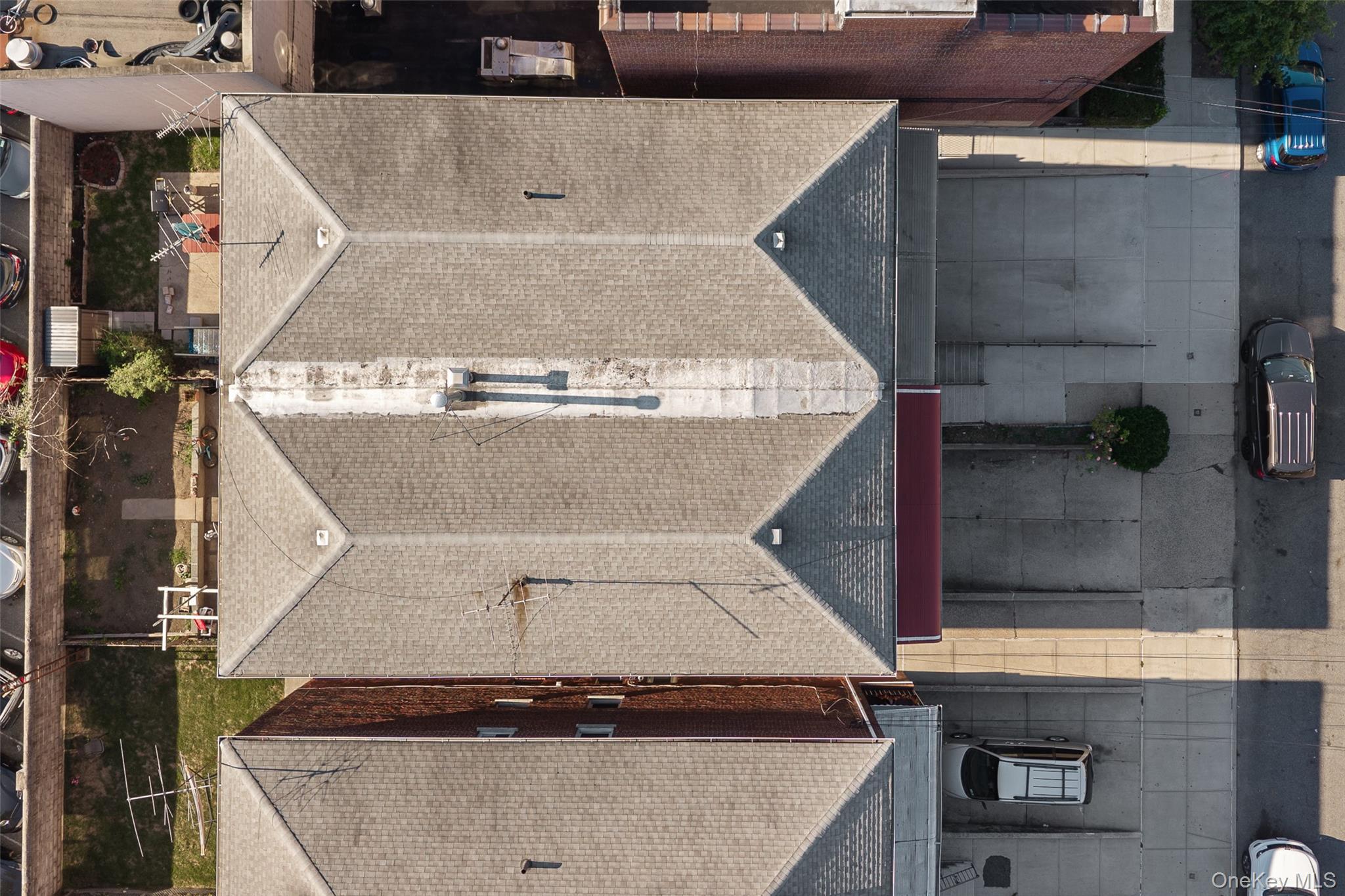 Single Family Mahan  Bronx, NY 10461, MLS-922004-4