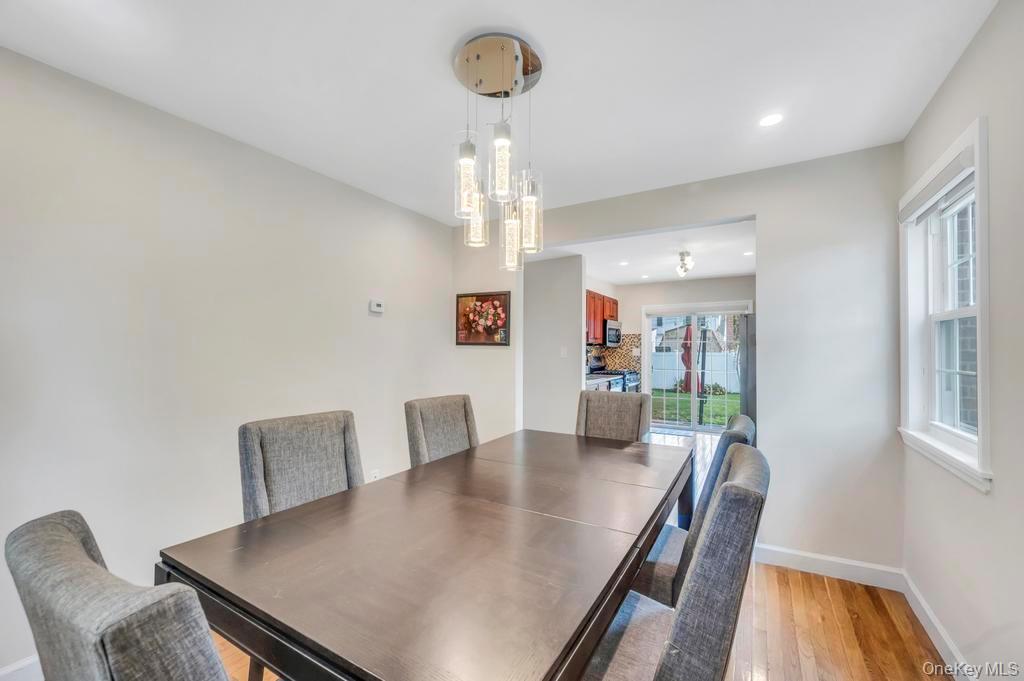 Single Family Lee  Nassau County, NY 11801, MLS-922014-10