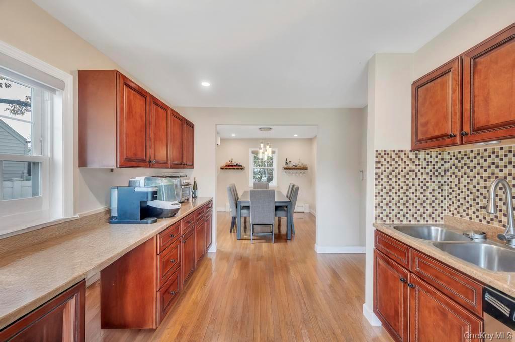 Single Family Lee  Nassau County, NY 11801, MLS-922014-14