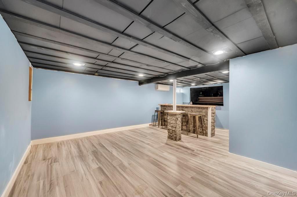 Single Family Lee  Nassau County, NY 11801, MLS-922014-26