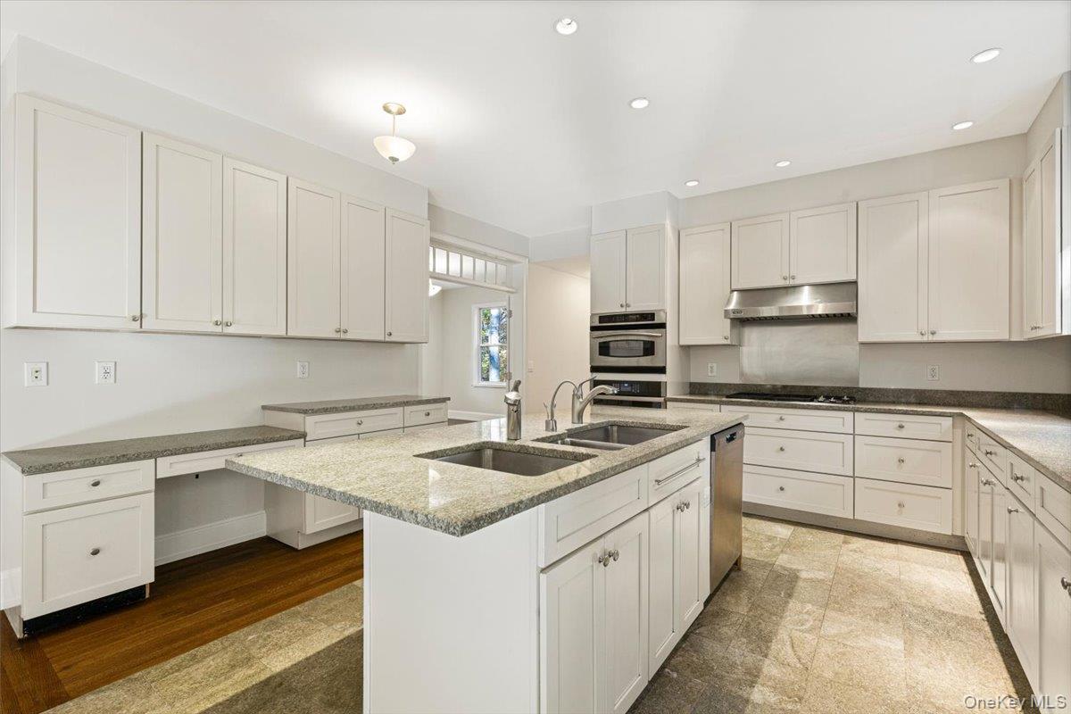 Single Family Whittier Hills Westchester County, NY 10560, MLS-922018-15