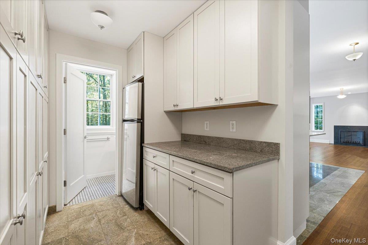 Single Family Whittier Hills Westchester County, NY 10560, MLS-922018-18