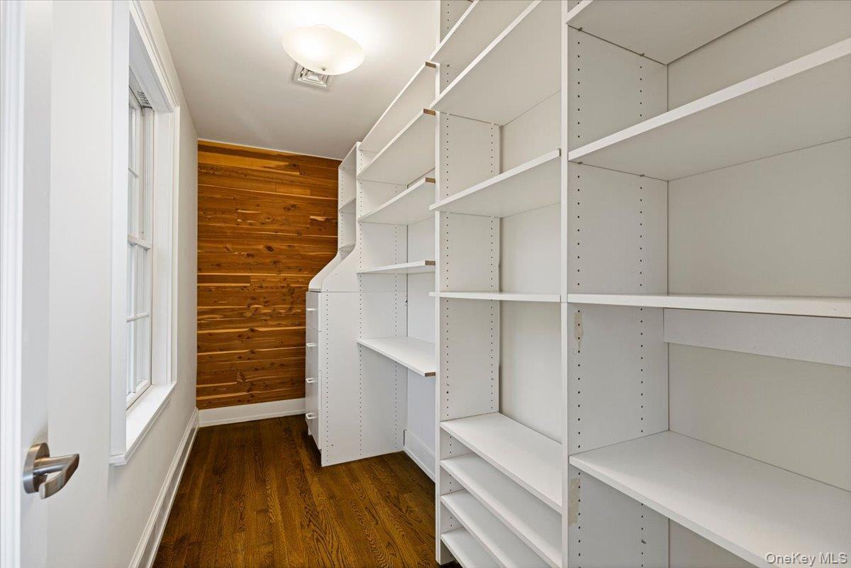 Single Family Whittier Hills Westchester County, NY 10560, MLS-922018-21