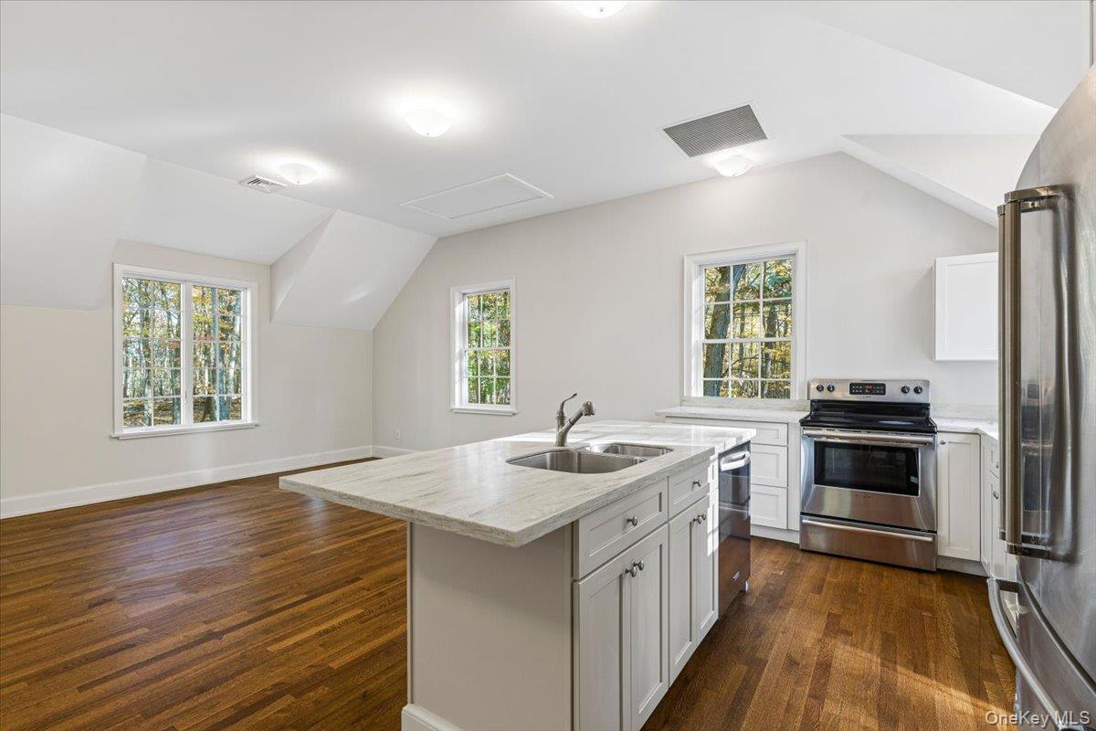 Single Family Whittier Hills Westchester County, NY 10560, MLS-922018-30