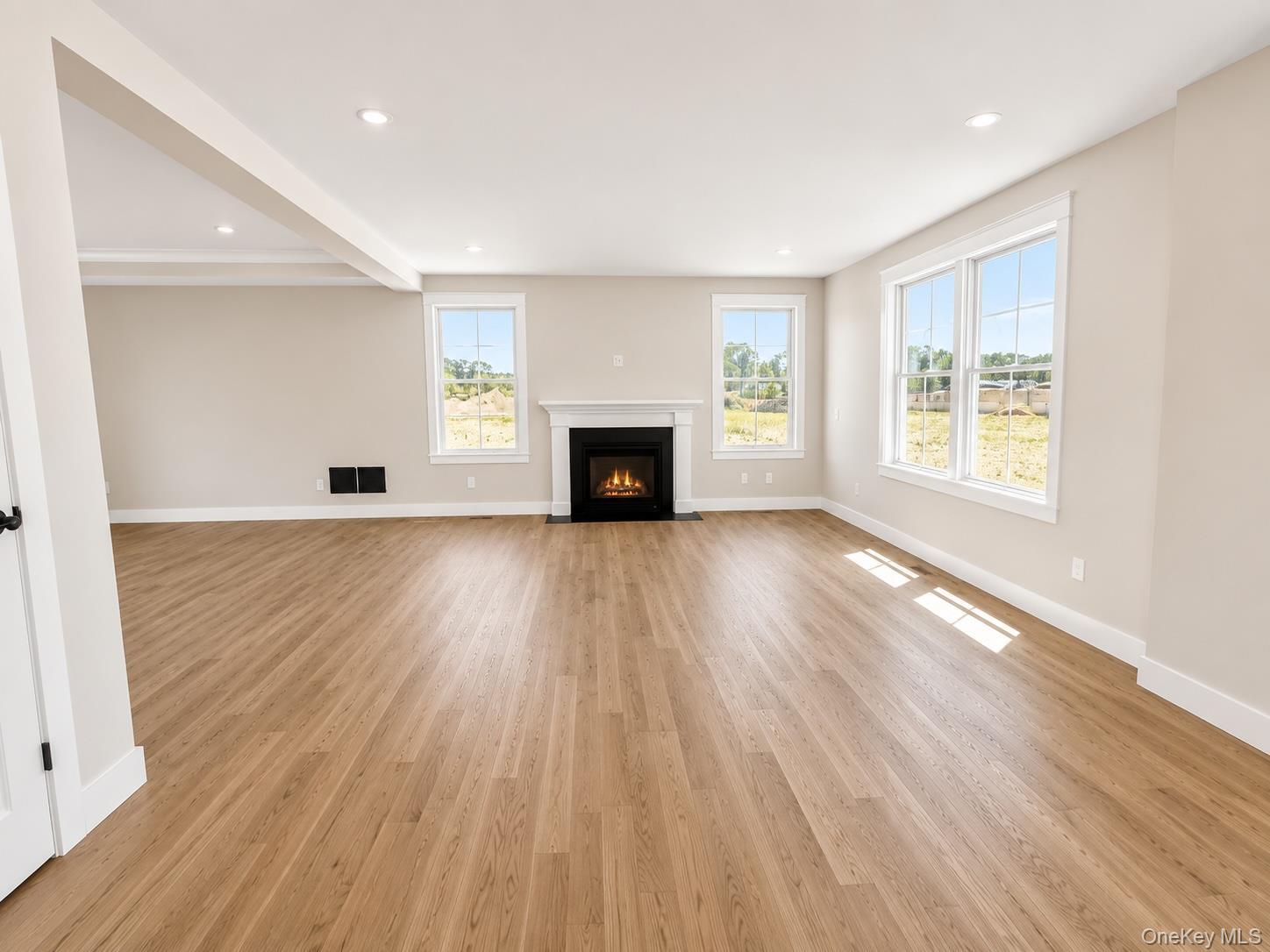 Single Family Gail Circle Suffolk County, NY 11778, MLS-922028-14
