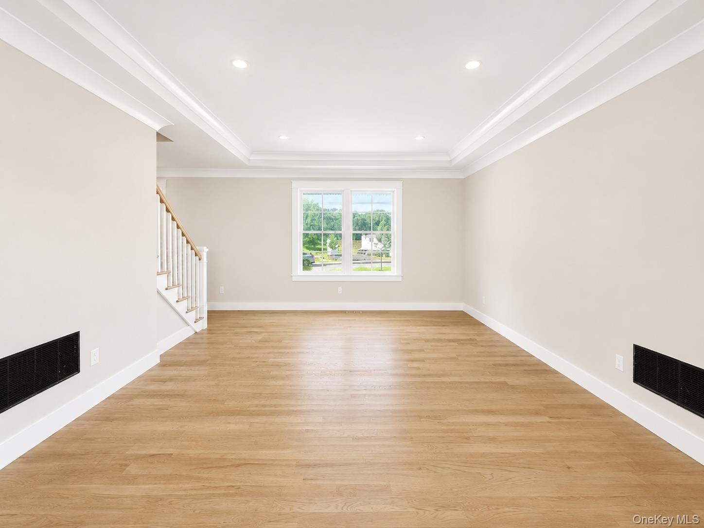 Single Family Gail Circle Suffolk County, NY 11778, MLS-922028-15