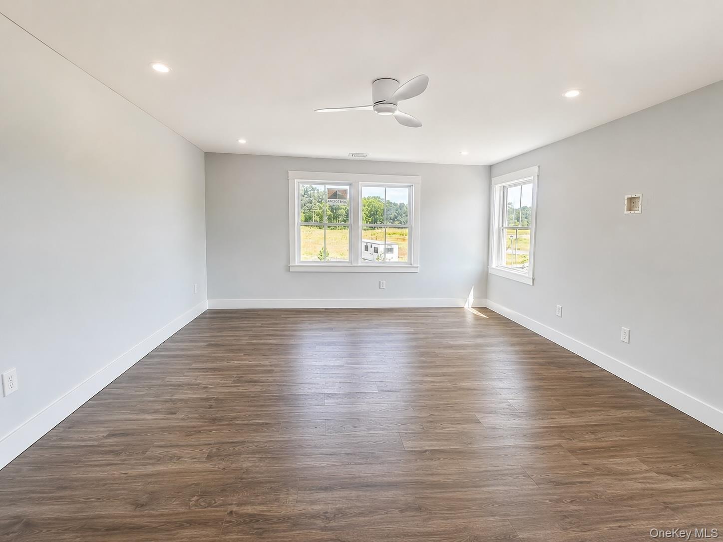 Single Family Gail Circle Suffolk County, NY 11778, MLS-922028-23