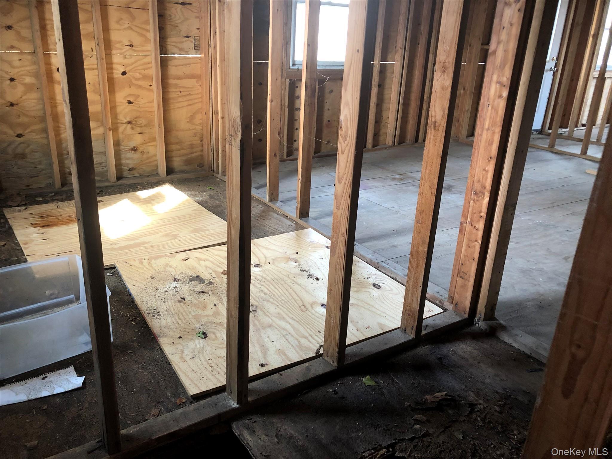 Single Family Northern Nassau County, NY 11576, MLS-922036-22