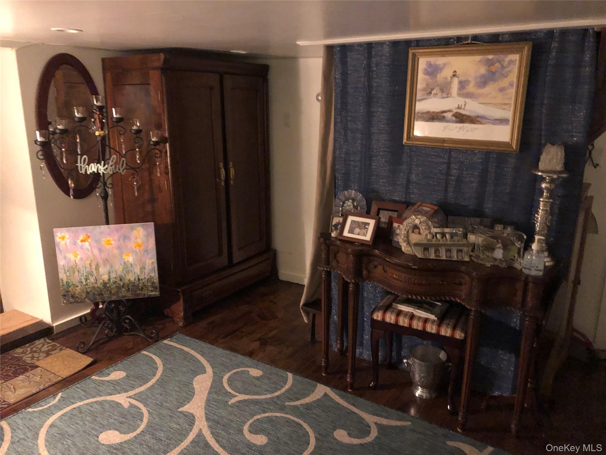 Single Family Northern Nassau County, NY 11576, MLS-922036-23