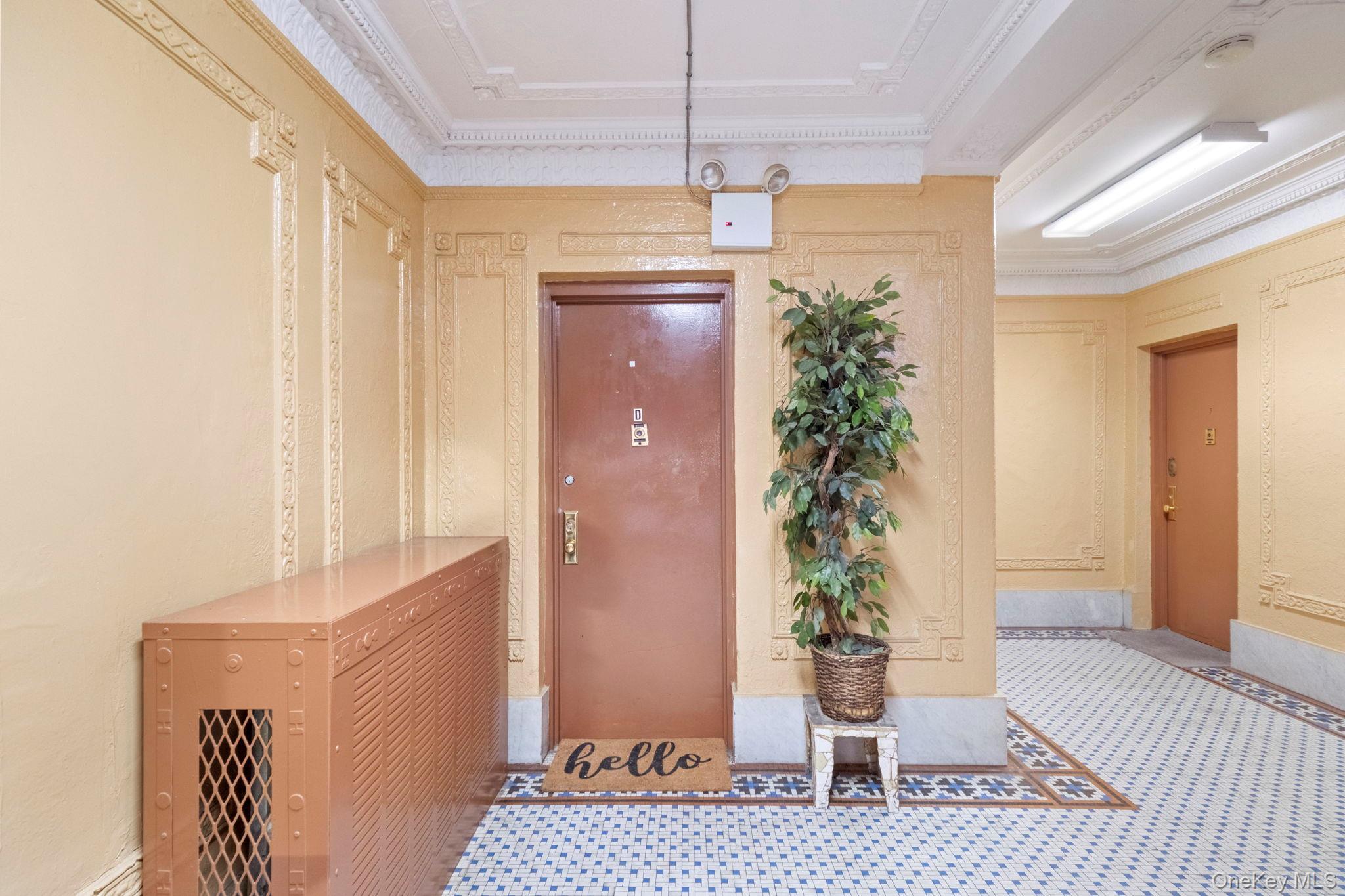 Coop Lafontaine  Bronx, NY 10457, MLS-922052-14