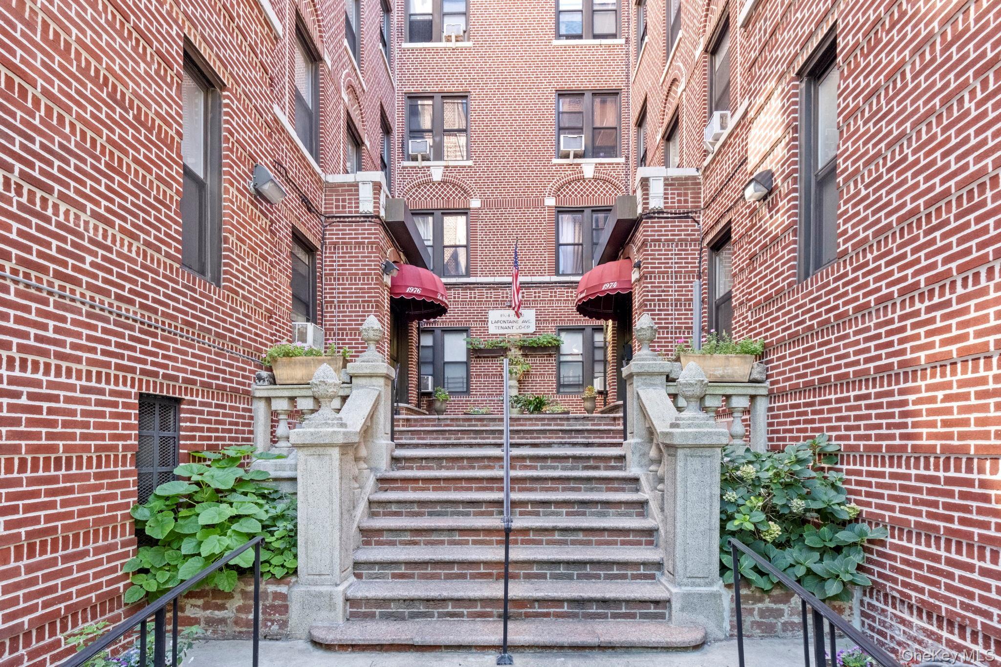 Coop Lafontaine  Bronx, NY 10457, MLS-922052-15