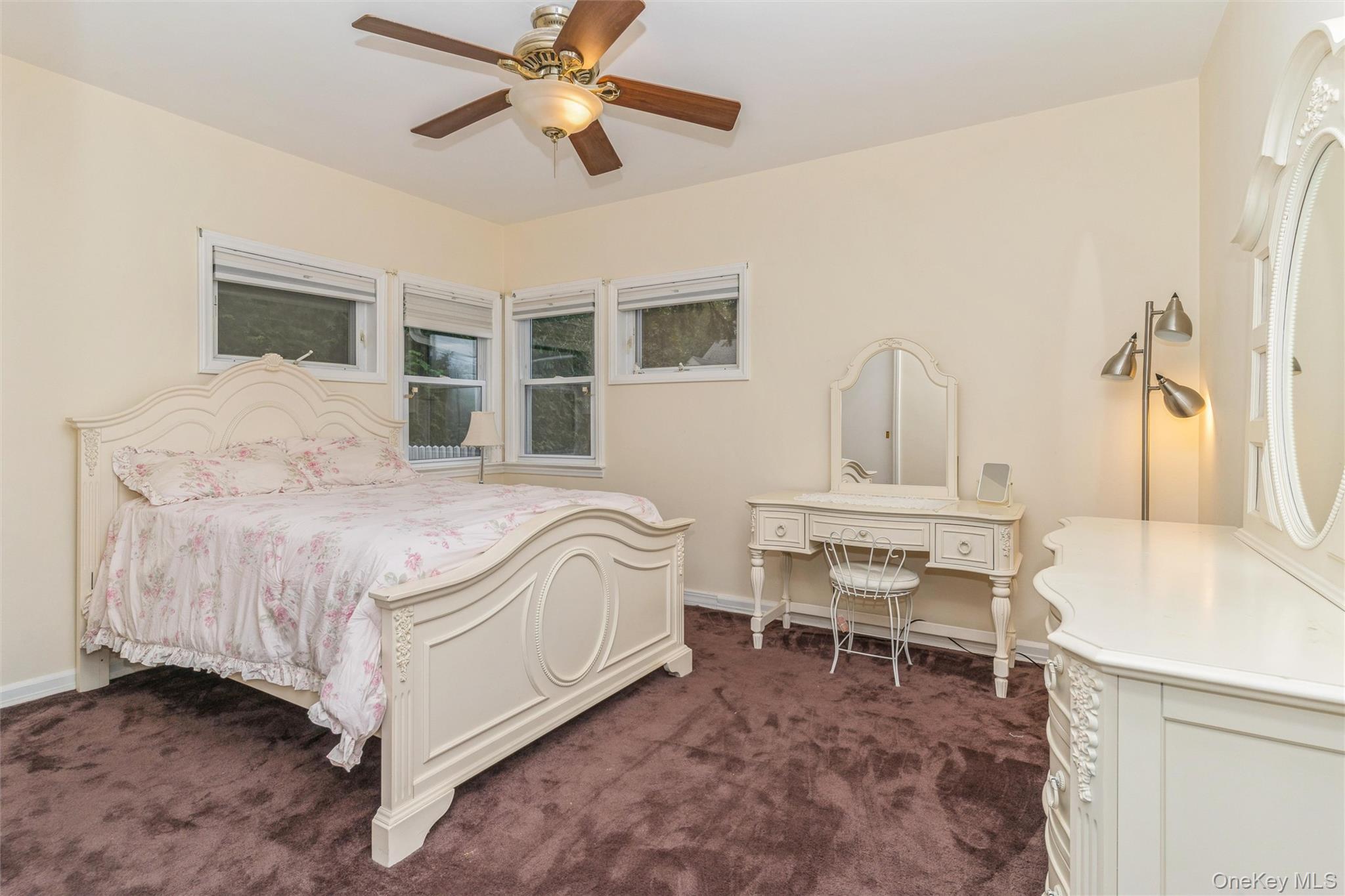 Single Family Channon Nassau County, NY 11557, MLS-922071-25