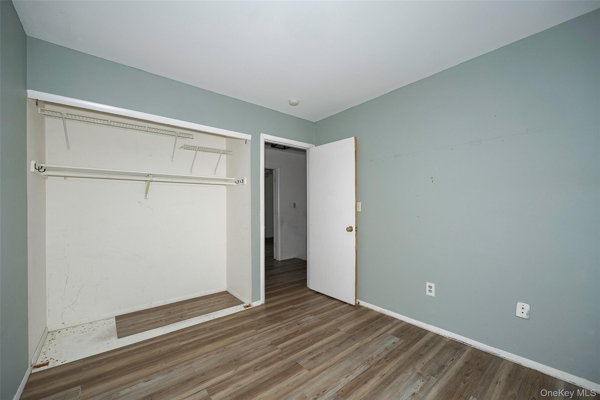 Single Family Sunny Brook Ulster County, NY 12528, MLS-922084-16