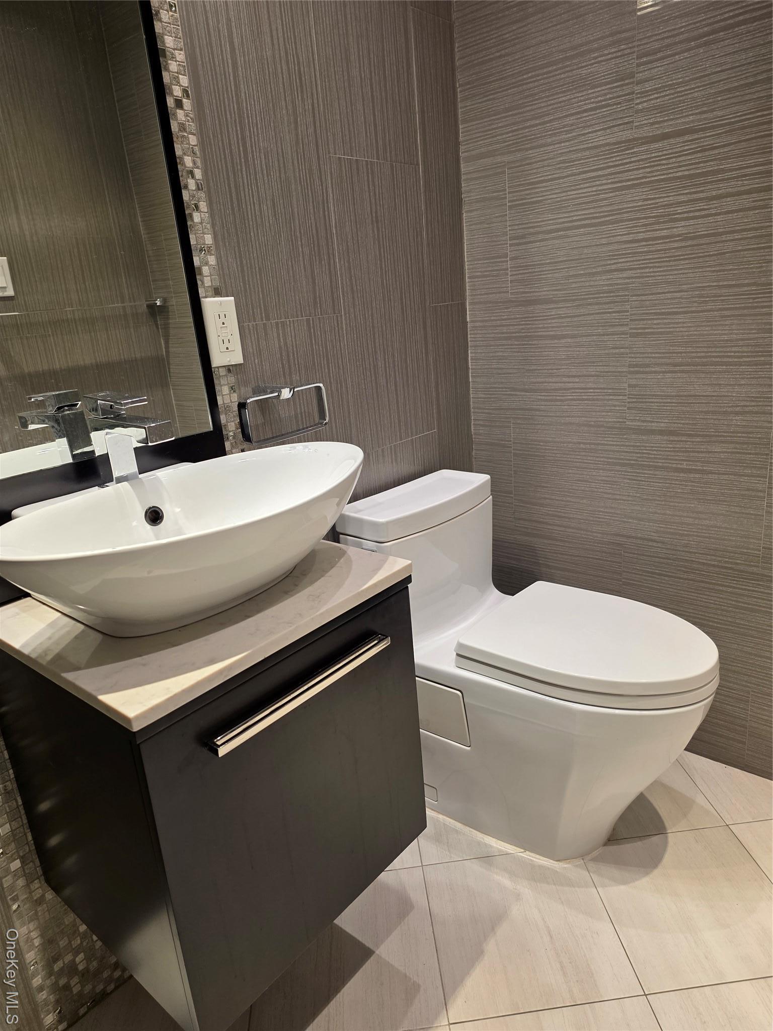 Coop 215th  Queens, NY 11360, MLS-922096-10