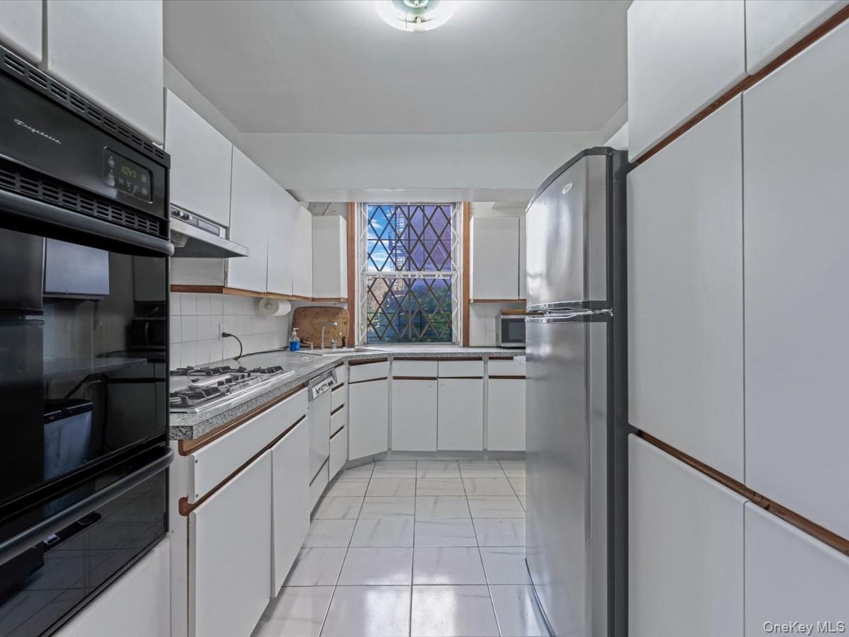 Coop 113th  Queens, NY 11375, MLS-922104-5