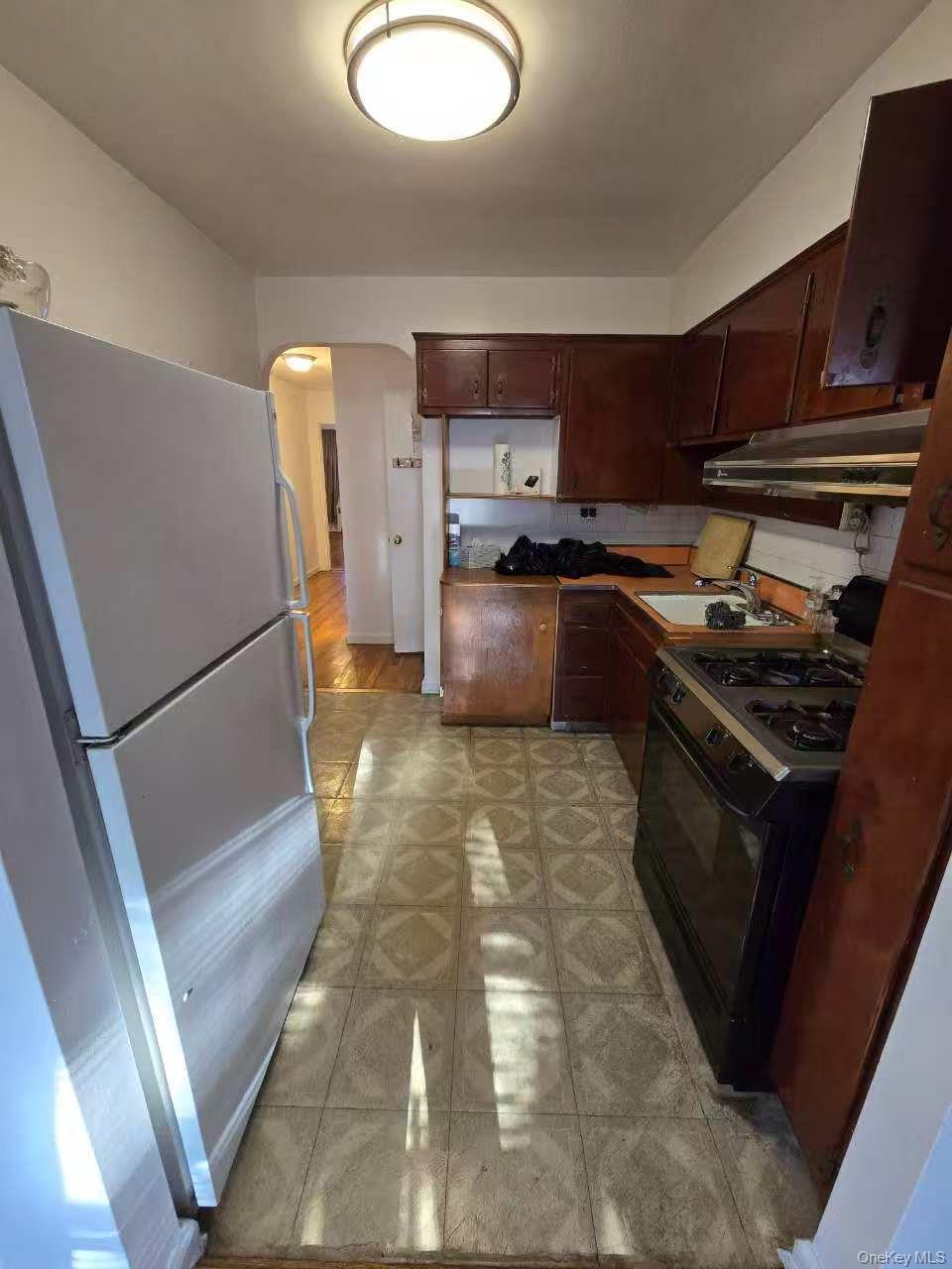 Single Family 90th  Queens, NY 11369, MLS-922114-8