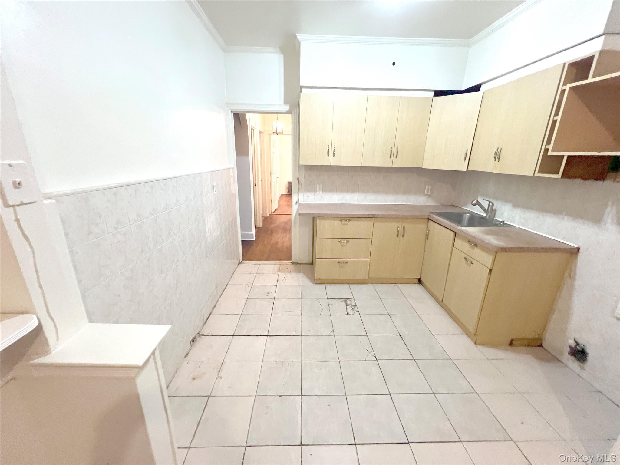 Single Family Avenue A  Brooklyn, NY 11236, MLS-922131-12