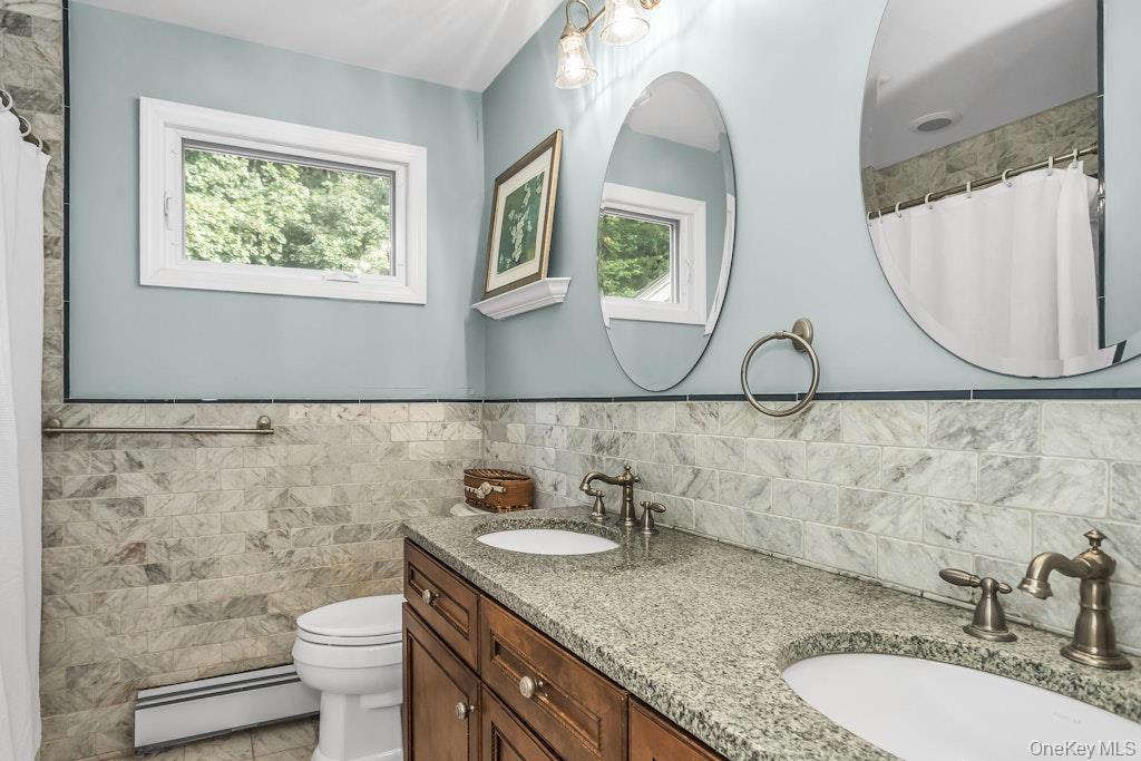 Single Family Soundview Nassau County, NY 11050, MLS-922134-25