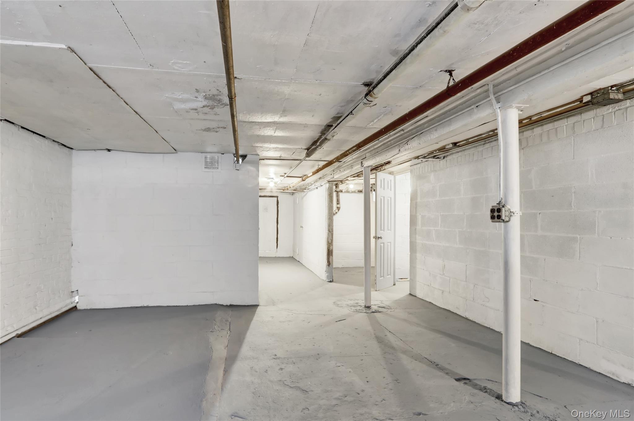 Single Family 15th Brooklyn, NY 11215, MLS-922157-24