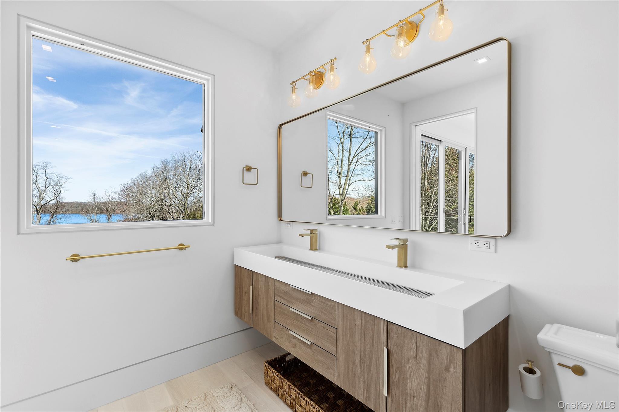 Single Family Noyac Suffolk County, NY 11963, MLS-922164-6