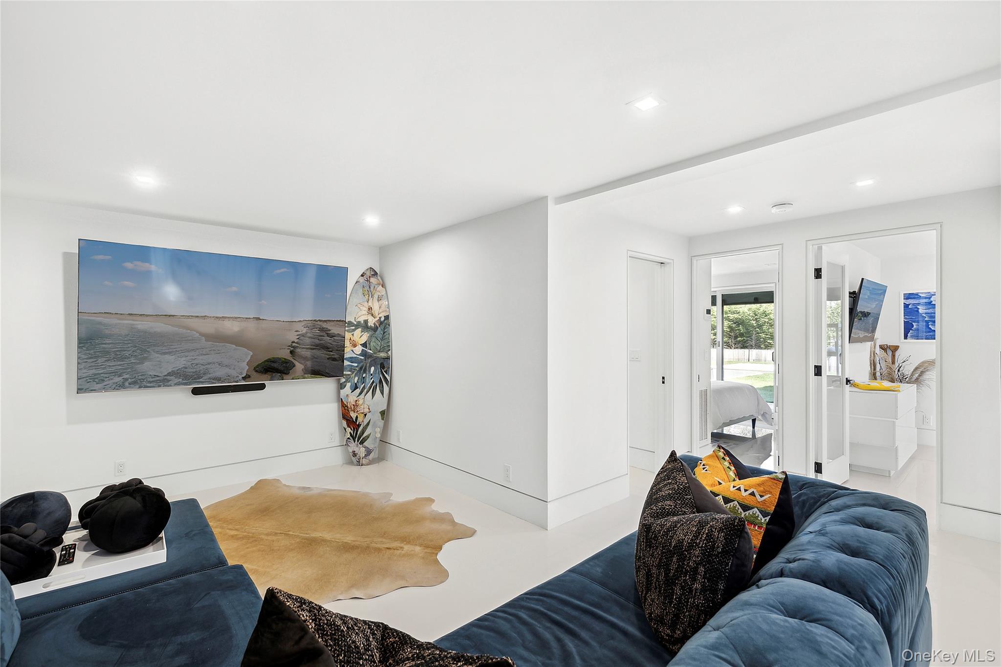 Single Family Noyac Suffolk County, NY 11963, MLS-922164-9