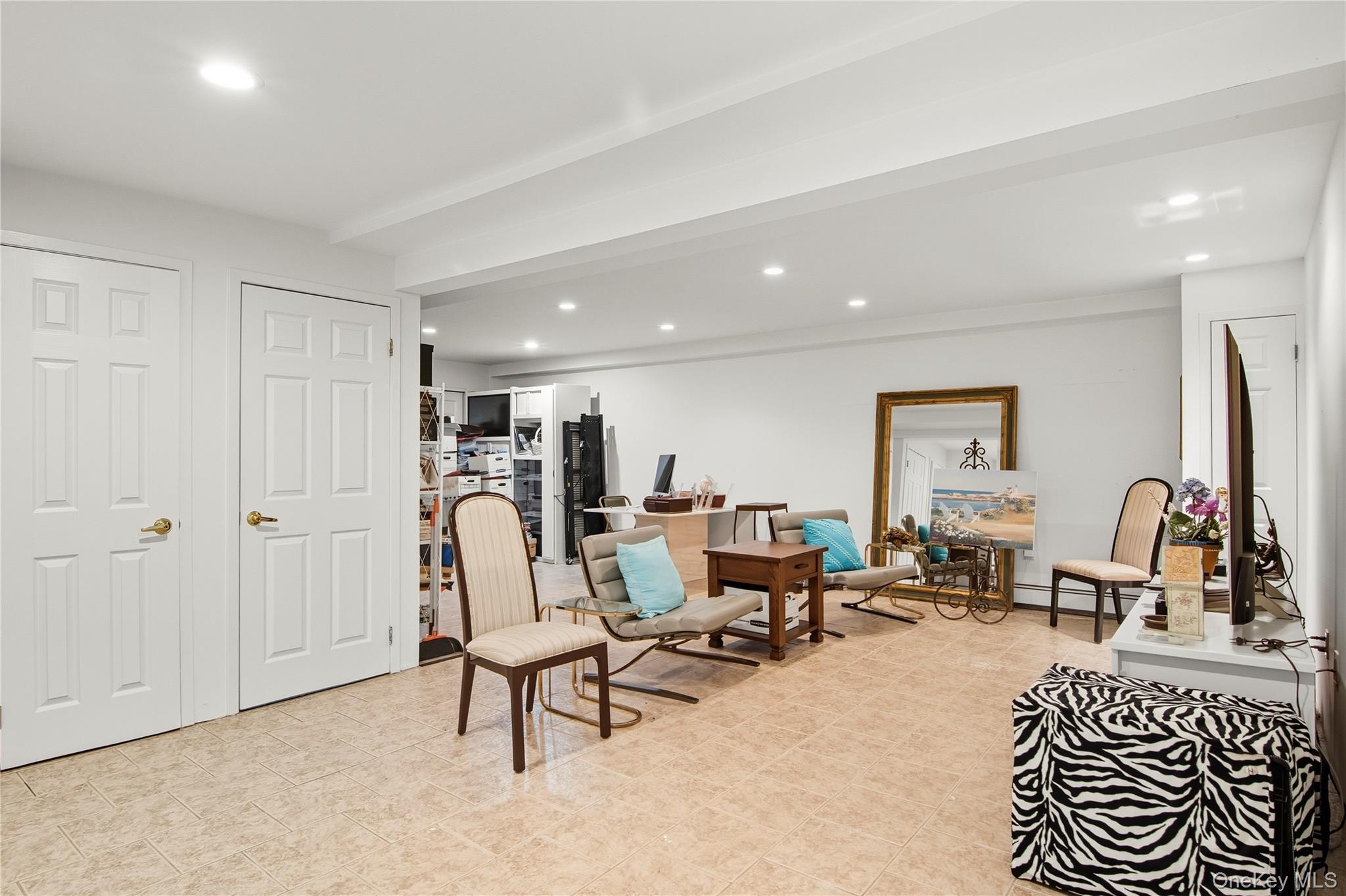 Single Family Mohring Bay Nassau County, NY 11709, MLS-922169-33